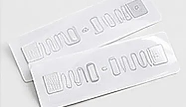 Washable UHF textile labels